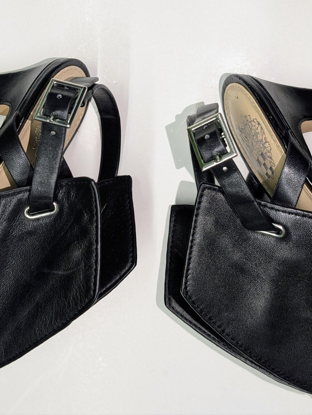 Vince Camuto Black Leather Kembia Peep-Toe Slingback Heels Size 8.5 - Picture 4 of 6
